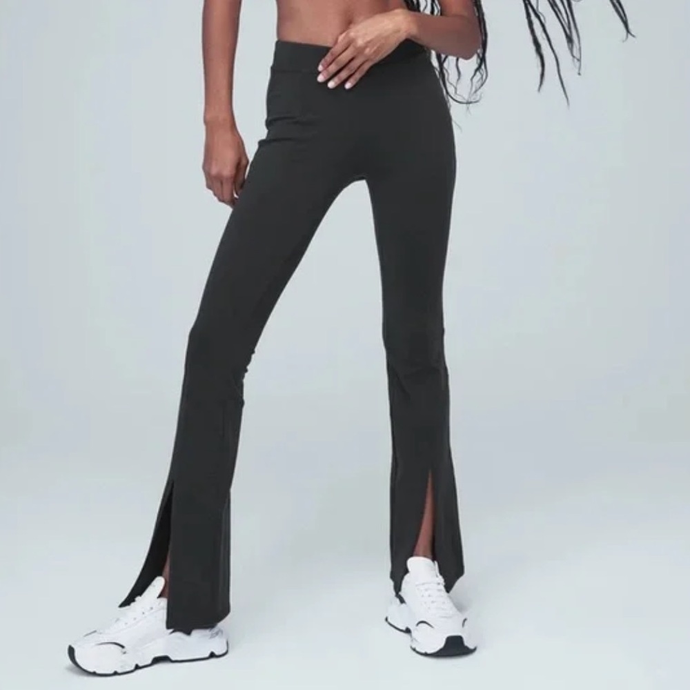Alo flare split hem leggings black